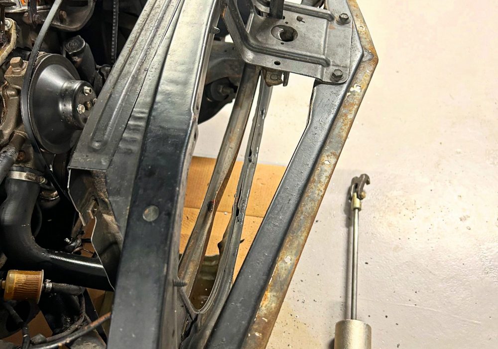 FC0A0D5E-A0F8-4EC1-BEAE-E329BD2E4F9E